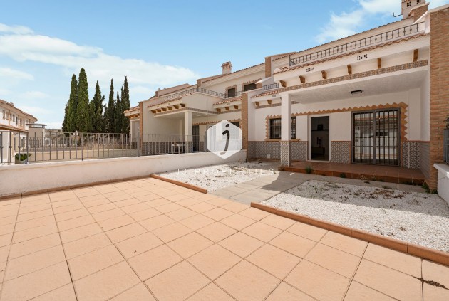 Chalet - Tweedehands - San Miguel de Salinas -
                Inland