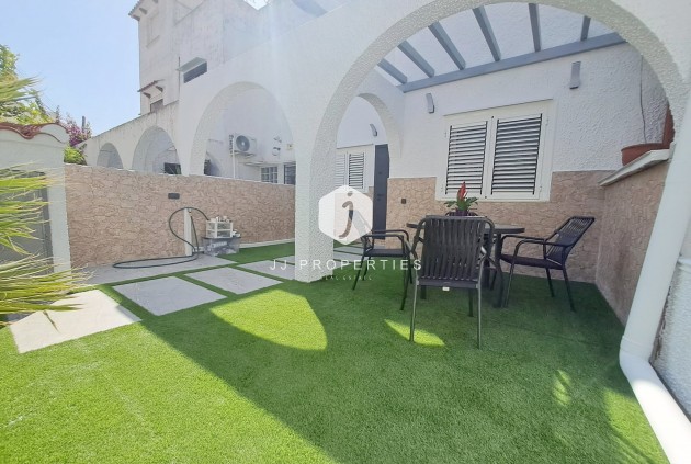 Chalet - Tweedehands - Torrevieja -
                Costa Blanca