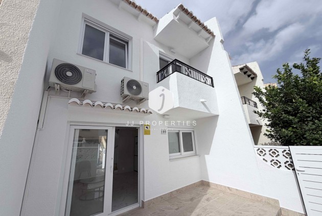 Chalet - Tweedehands - Torrevieja -
                Costa Blanca