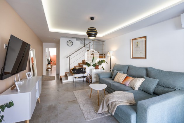 Chalet - Tweedehands - Torrevieja -
                Costa Blanca