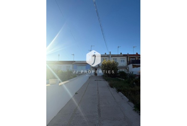 Chalet - Tweedehands - Torrevieja -
                Costa Blanca