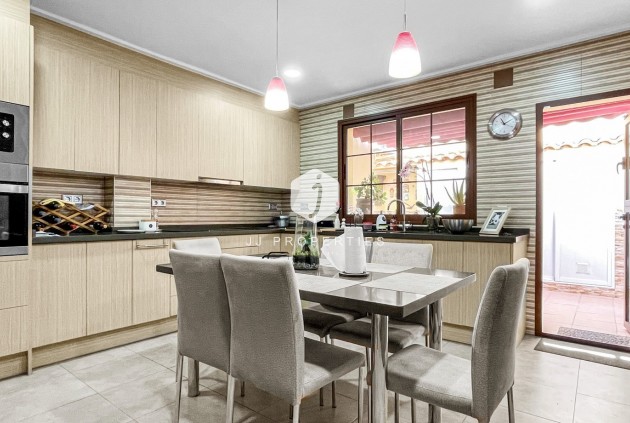 Chalet - Tweedehands - Torrevieja -
                Costa Blanca