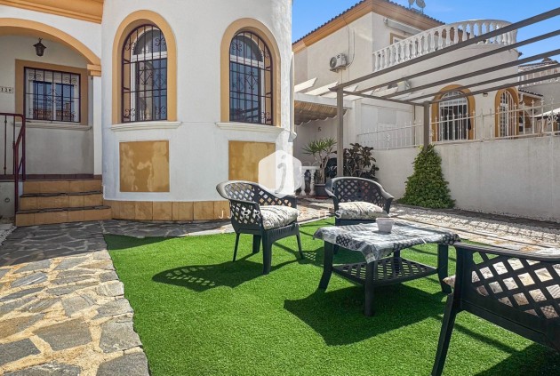 Chalet - Tweedehands - Torrevieja -
                Costa Blanca