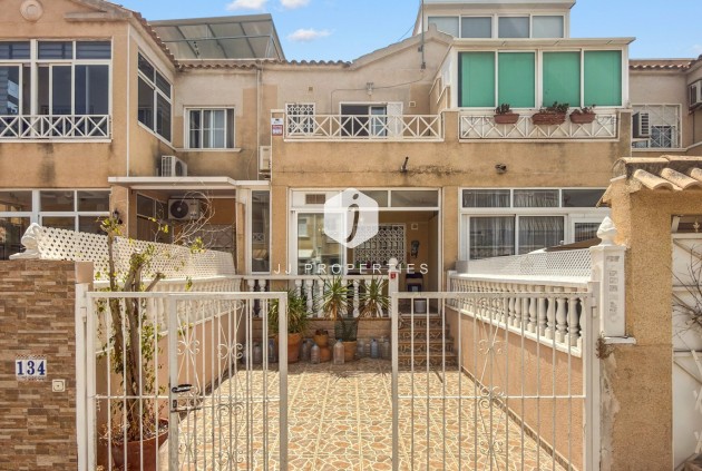 Chalet - Tweedehands - Torrevieja -
                Costa Blanca