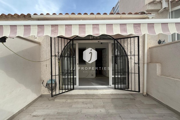 Chalet - Tweedehands - Torrevieja -
                La Siesta - El Salado - Torreta