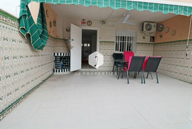 Chalet - Tweedehands - Torrevieja -
                Playa de los Naufragos
