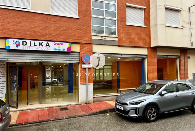 Commercial - Resale -
            Beniel - JJ1237