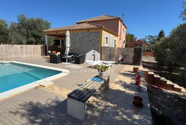 Country Property - Resale - Albatera -
                Inland