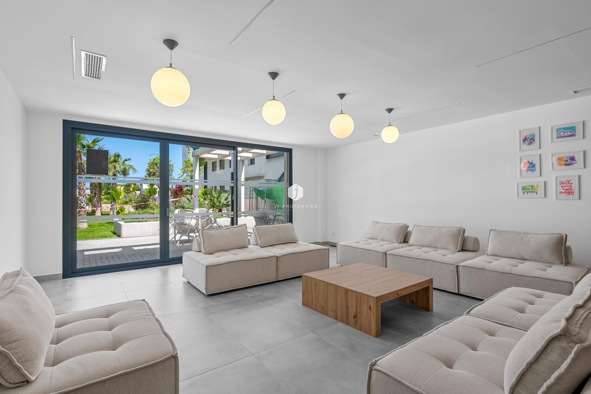 D'occasion - Appartement -
Dehesa de Campoamor - Costa Blanca
