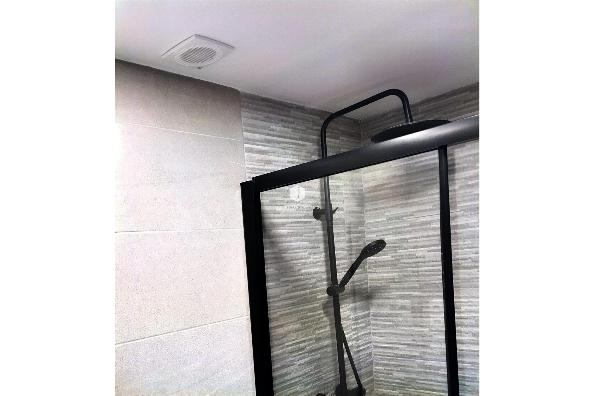 D'occasion - Appartement -
Guardamar del Segura - Pinomar