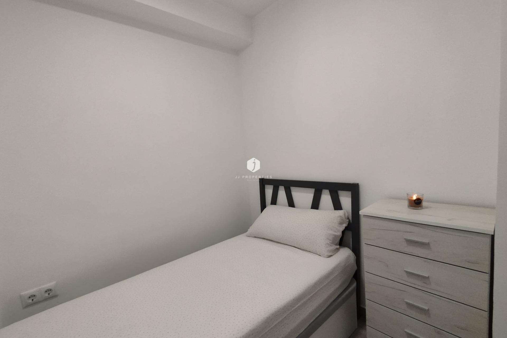 D'occasion - Appartement -
Guardamar del Segura - Pinomar