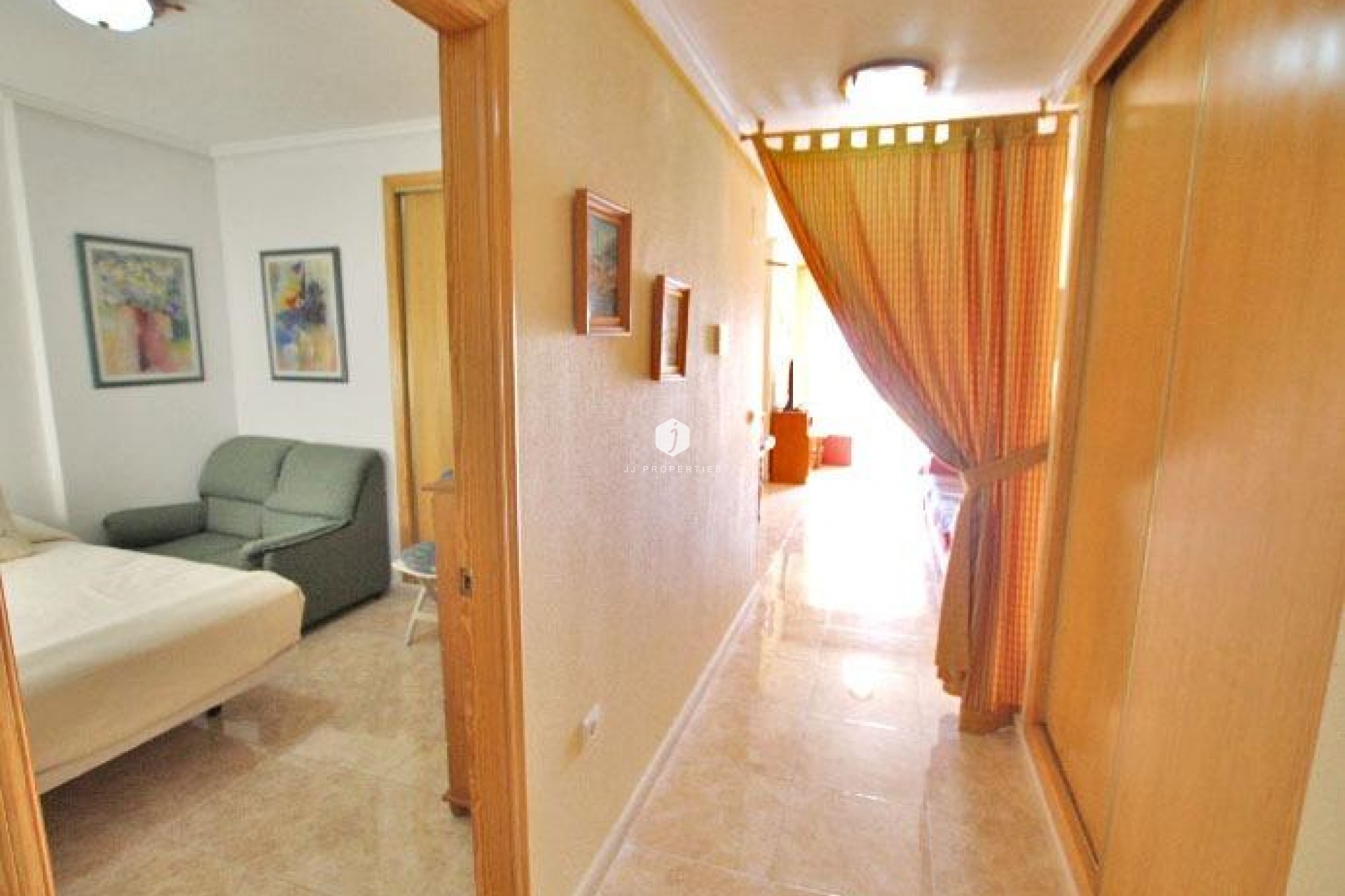 D'occasion - Appartement -
Guardamar del Segura - Pueblo