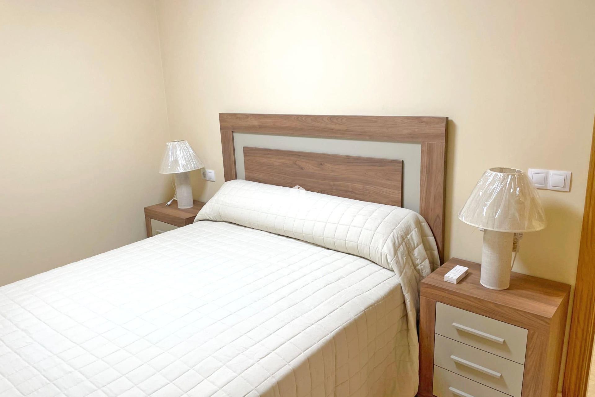 D'occasion - Appartement -
Guardamar del Segura - puerto deportivo