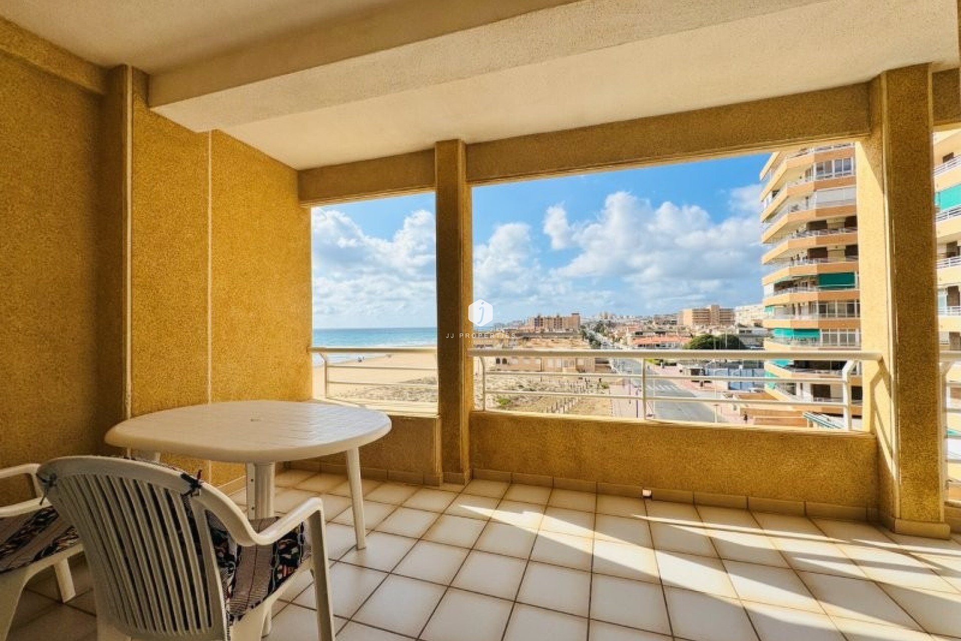 D'occasion - Appartement -
La Mata - Costa Blanca