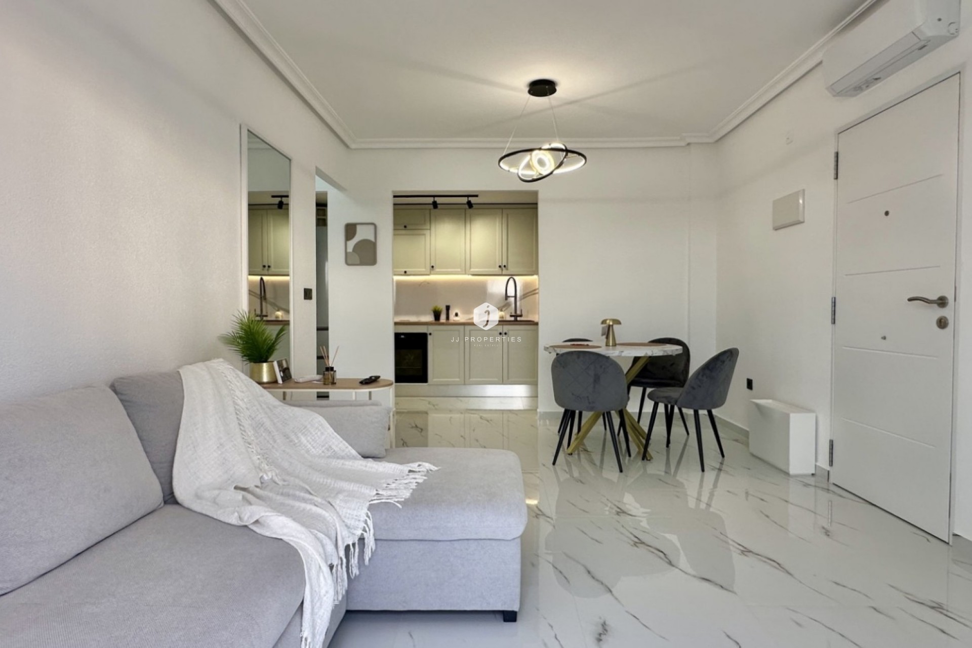 D'occasion - Appartement -
Orihuela Costa - Costa Blanca