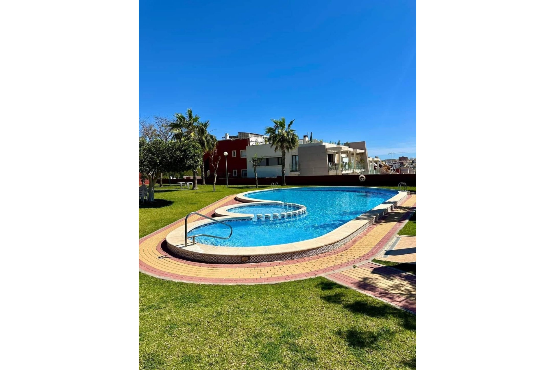 D'occasion - Appartement -
Orihuela Costa - PAU 26