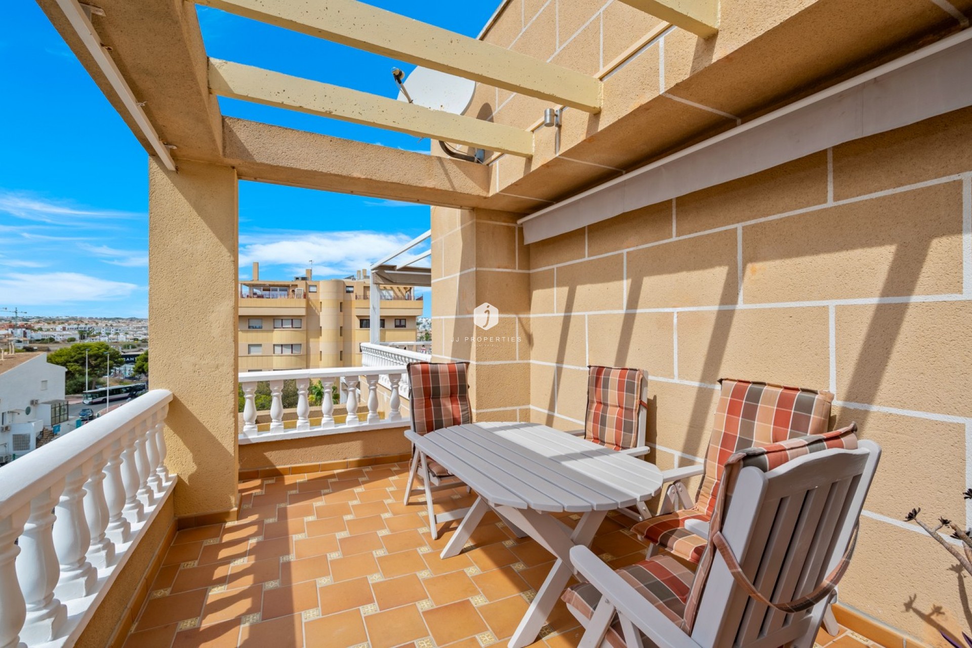 D'occasion - Appartement -
Punta Prima - Costa Blanca