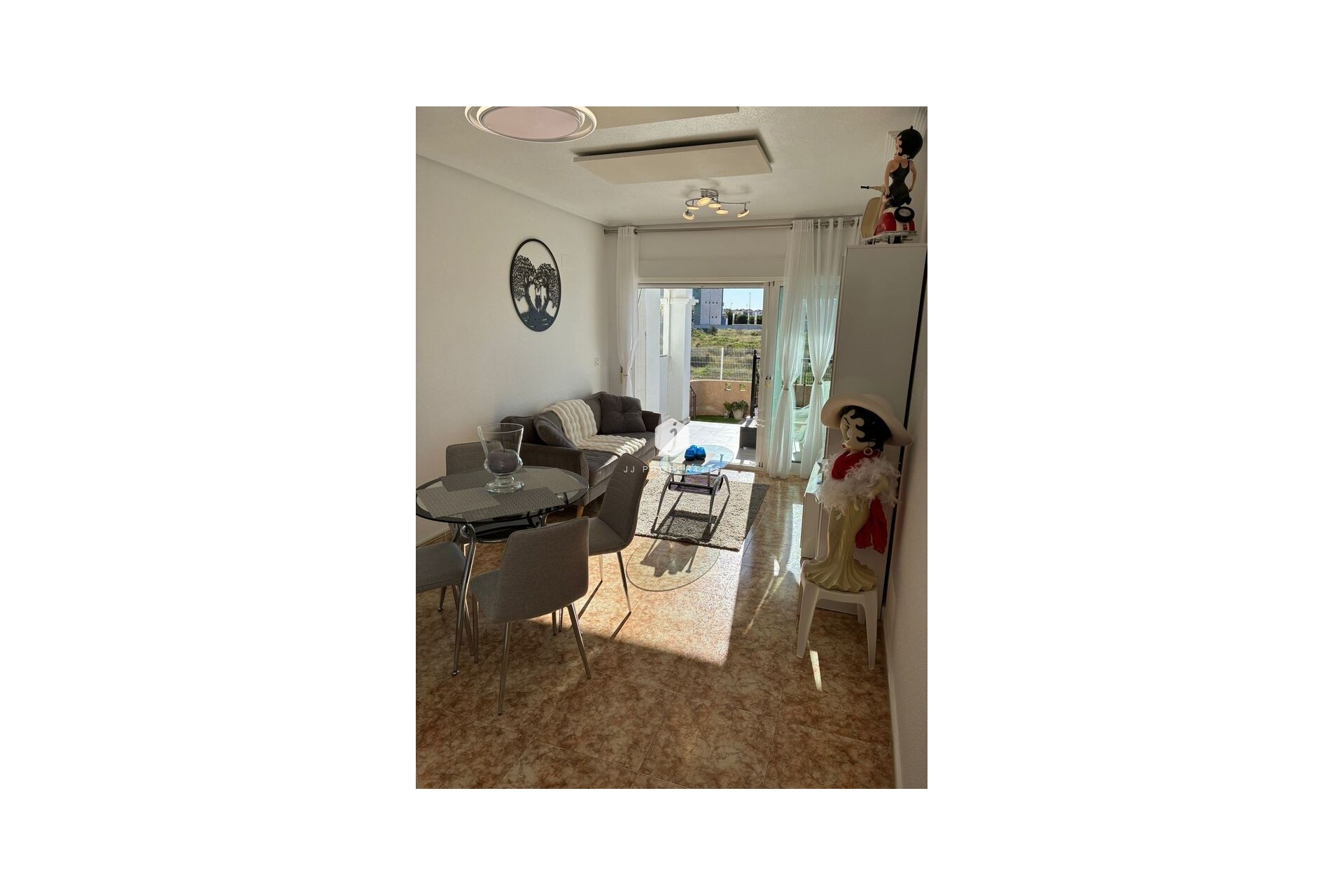D'occasion - Appartement -
Punta Prima - Costa Blanca