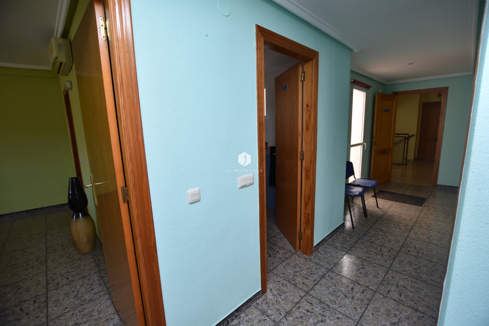 D'occasion - Appartement -
Rojales - Inland