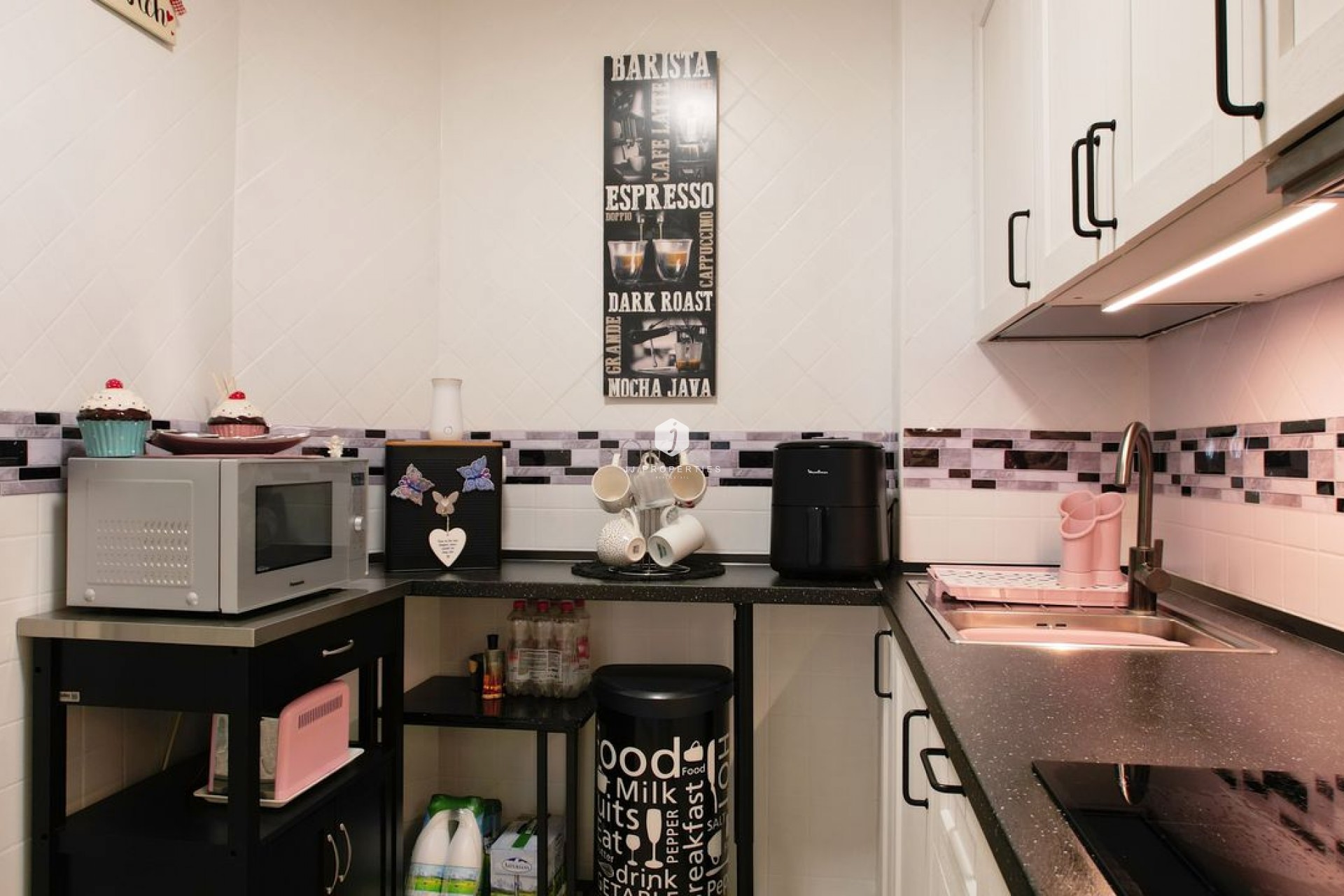 D'occasion - Appartement -
Rojales - Inland