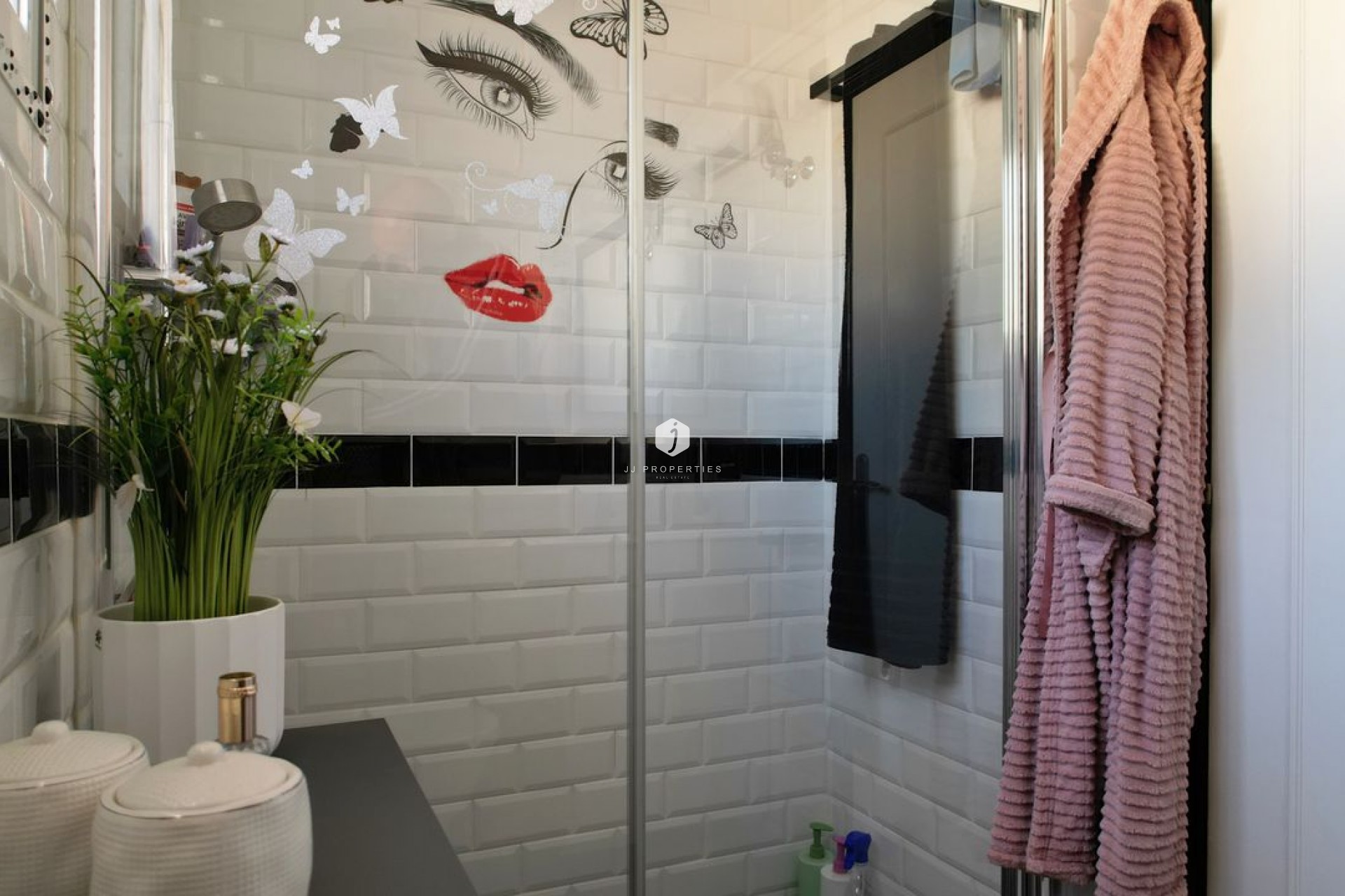 D'occasion - Appartement -
Rojales - Inland