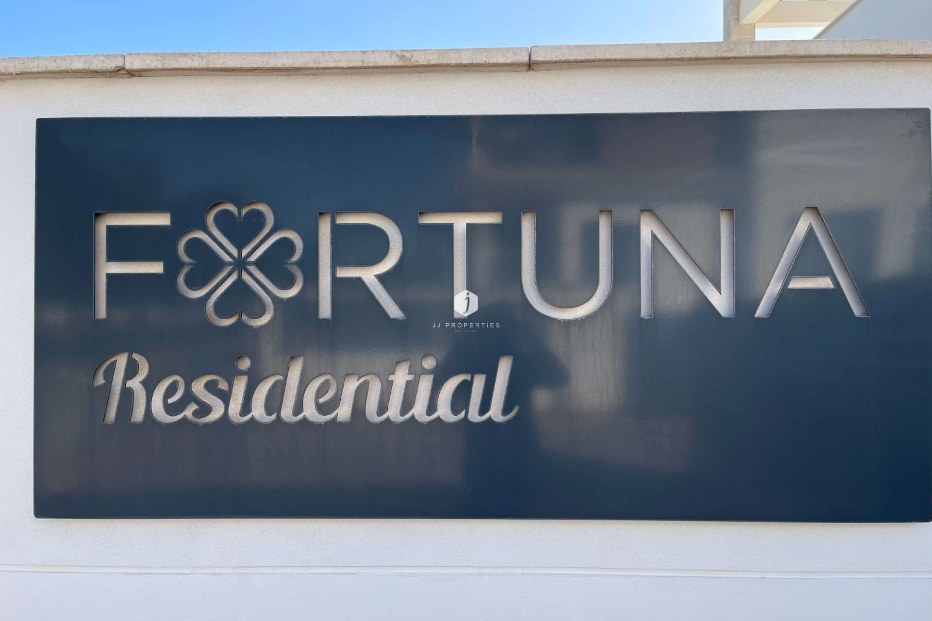 D'occasion - Appartement -
Rojales - Inland