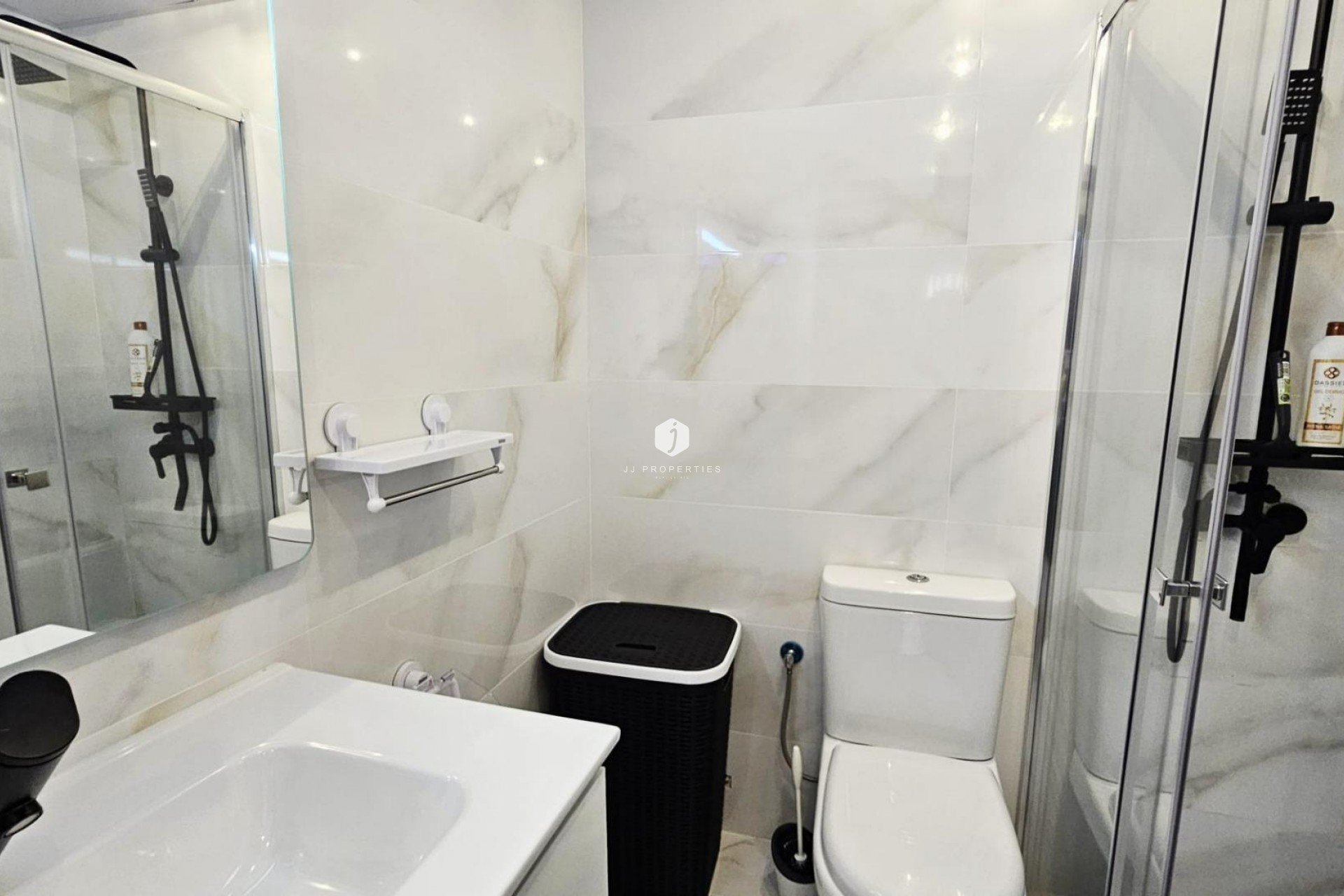 D'occasion - Appartement -
Torrevieja - Acequion