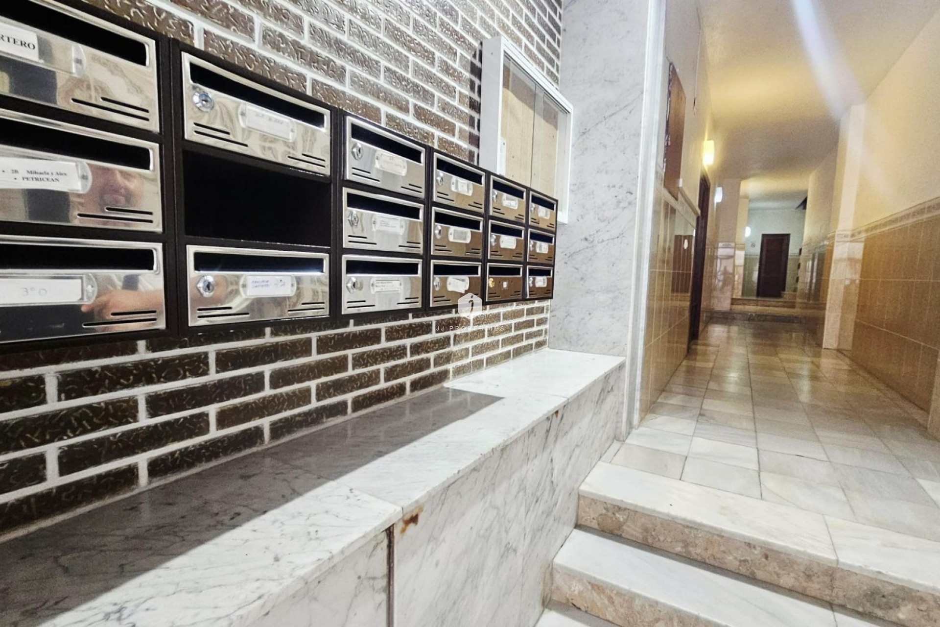 D'occasion - Appartement -
Torrevieja - Acequion