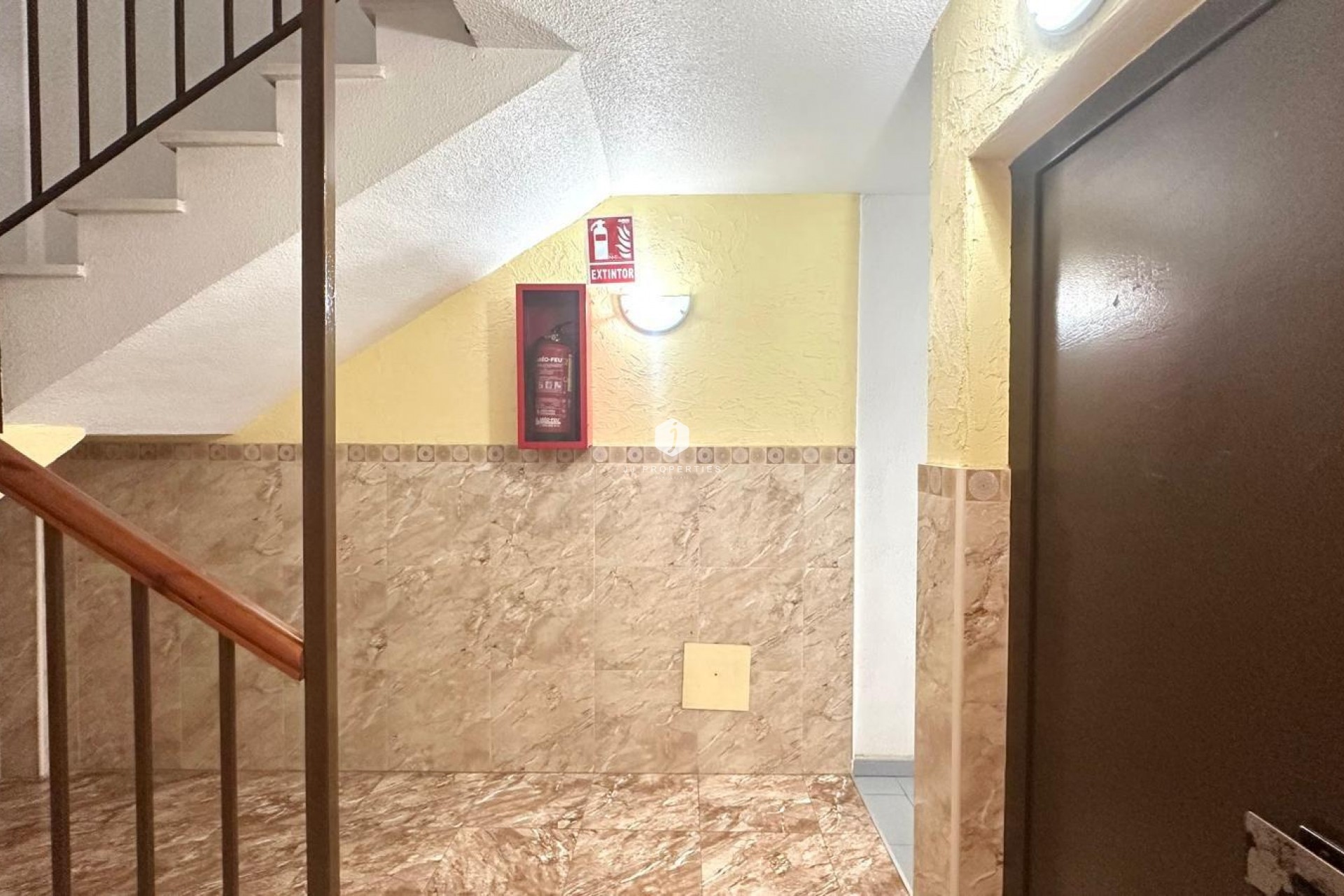 D'occasion - Appartement -
Torrevieja - Acequion