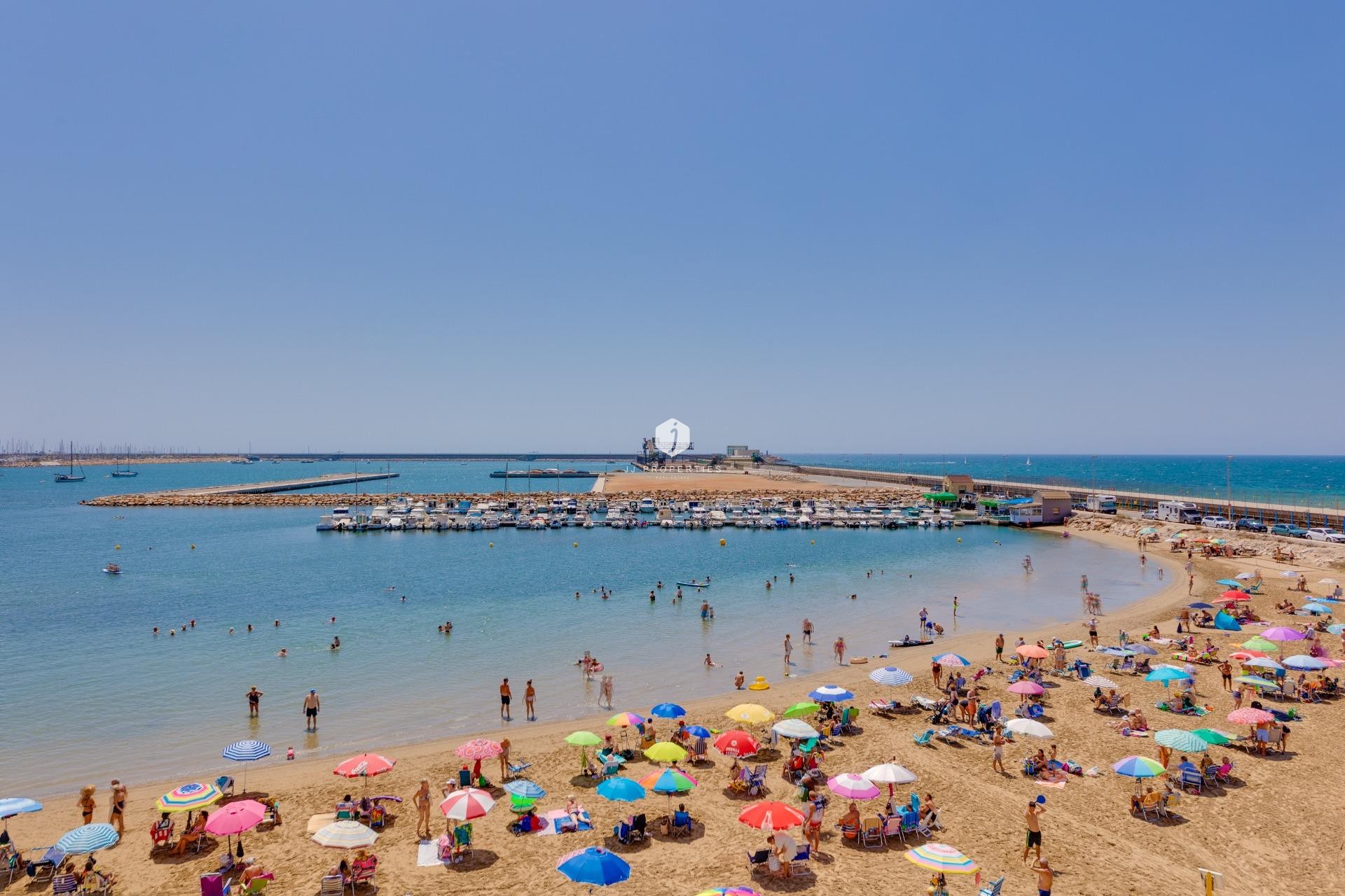 D'occasion - Appartement -
Torrevieja - Acequion