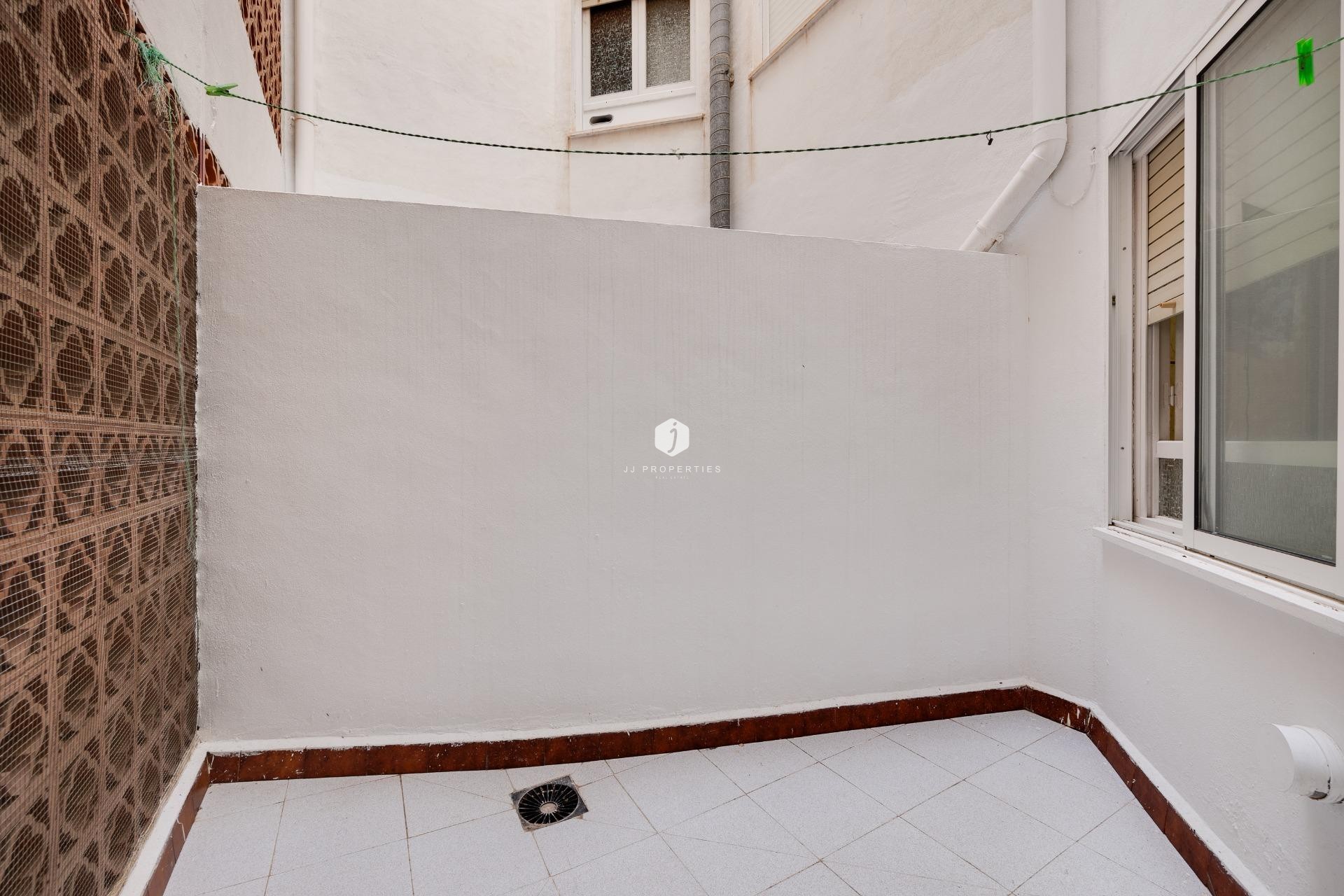 D'occasion - Appartement -
Torrevieja - Acequion