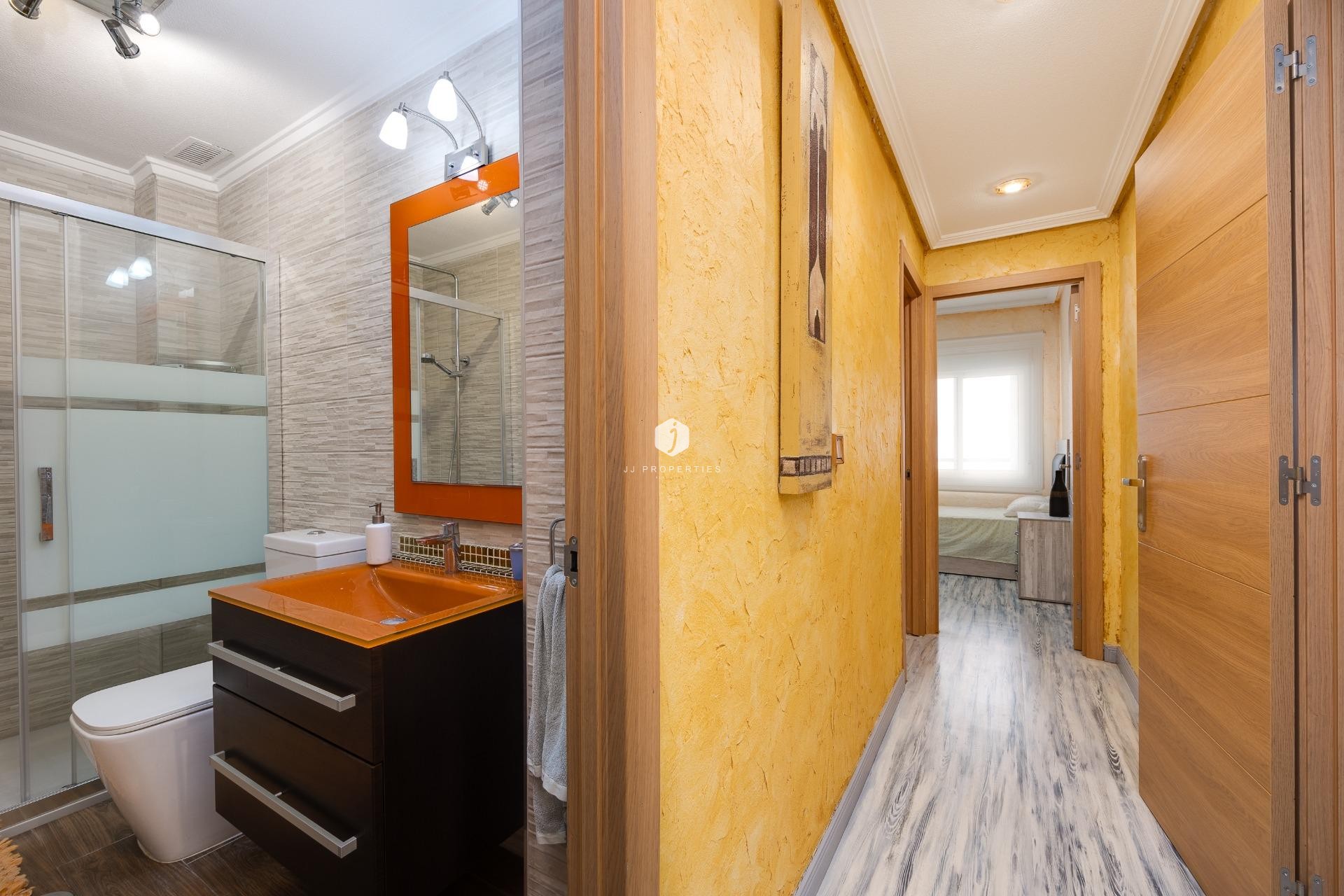 D'occasion - Appartement -
Torrevieja - Acequion