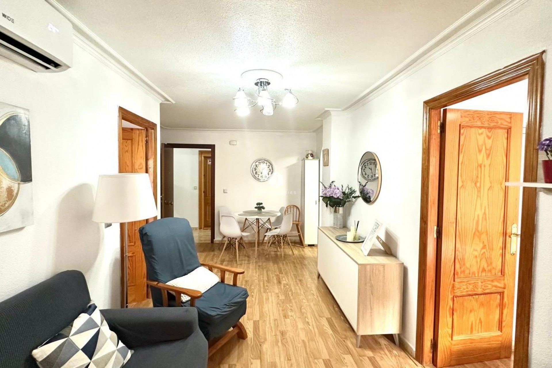 D'occasion - Appartement -
Torrevieja - Acequion