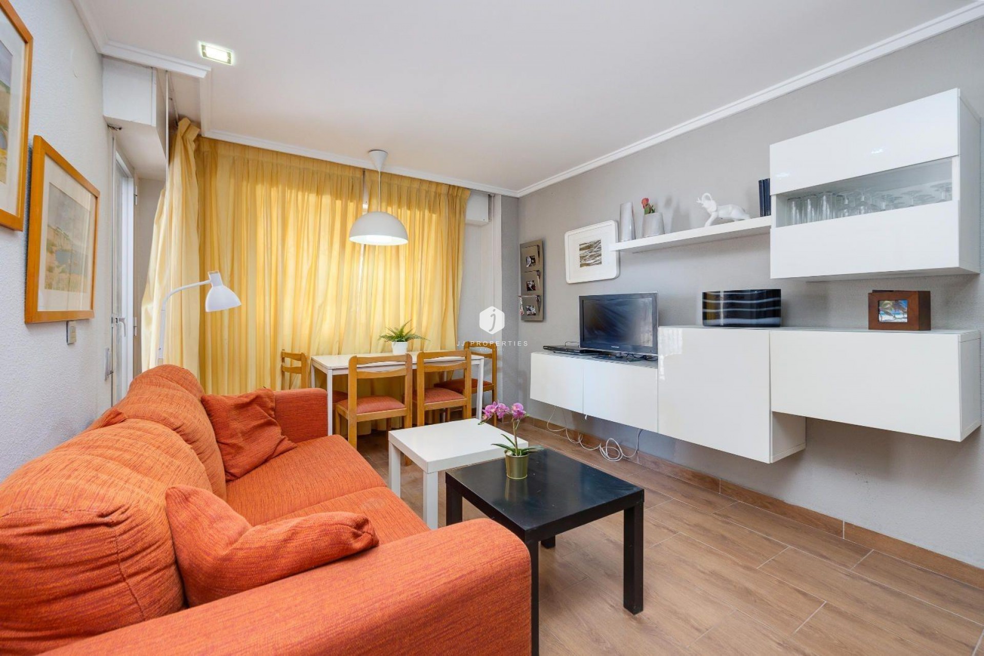 D'occasion - Appartement -
Torrevieja - Acequion