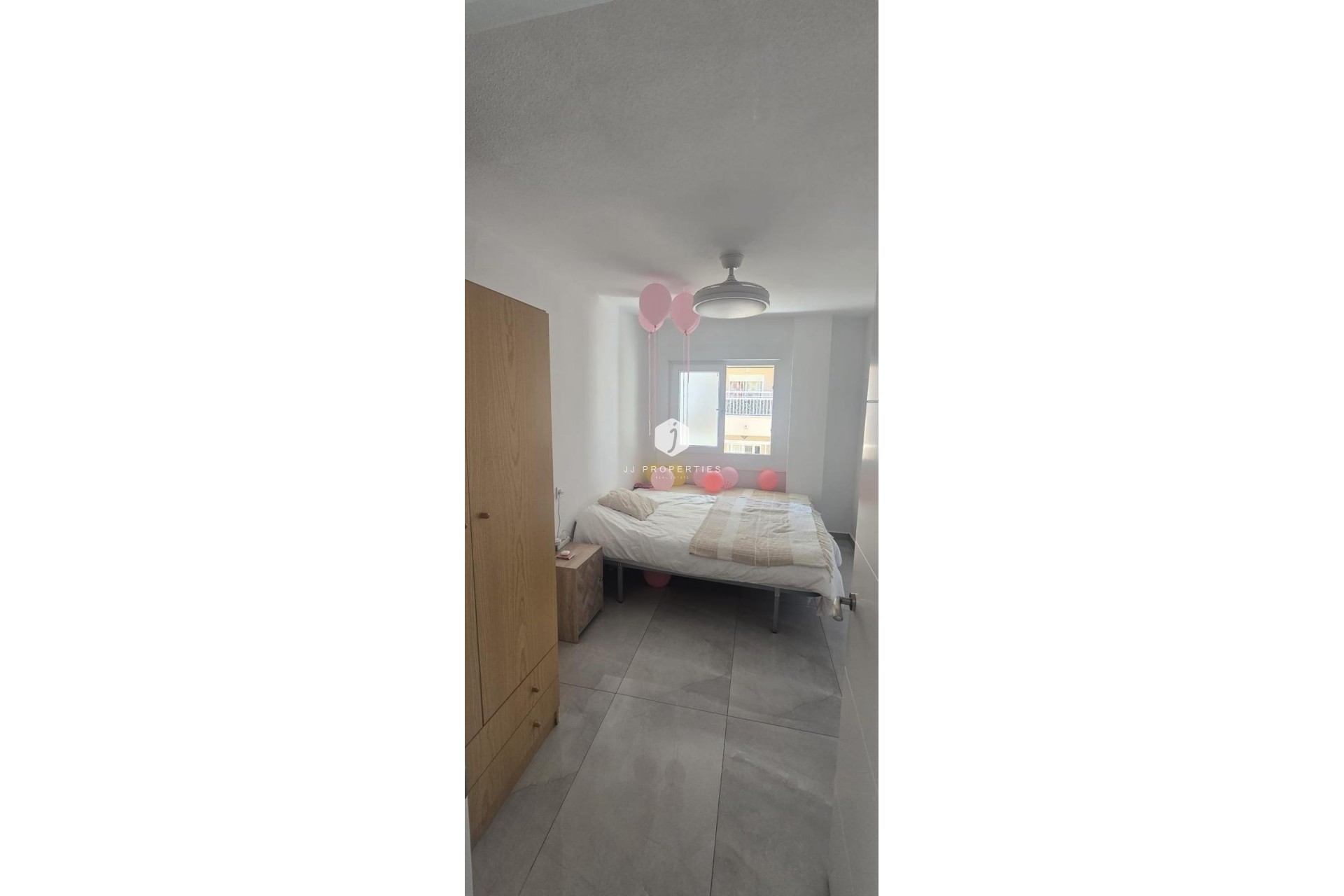 D'occasion - Appartement -
Torrevieja - Acequion