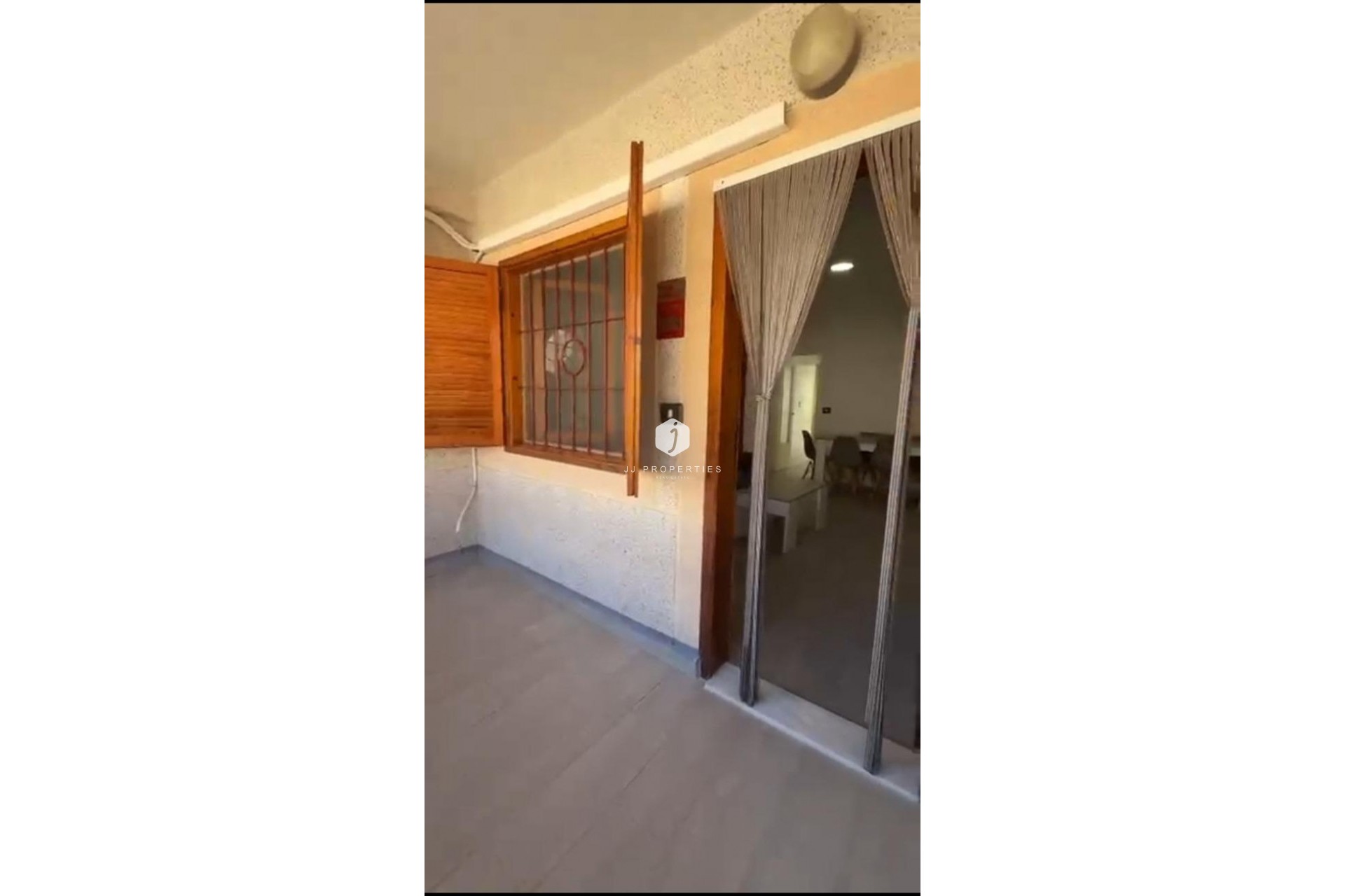 D'occasion - Appartement -
Torrevieja - Acequion