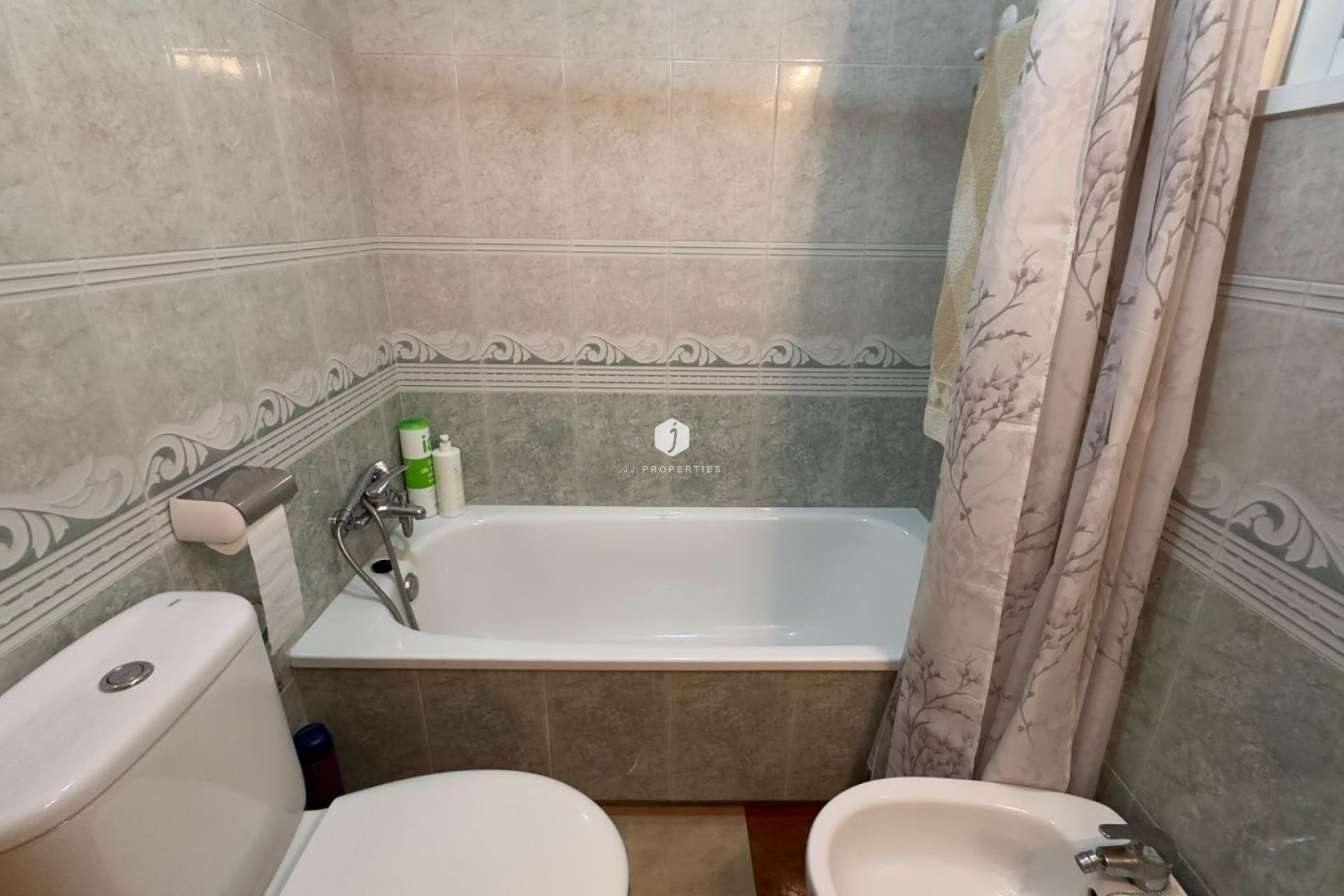 D'occasion - Appartement -
Torrevieja - Acequion