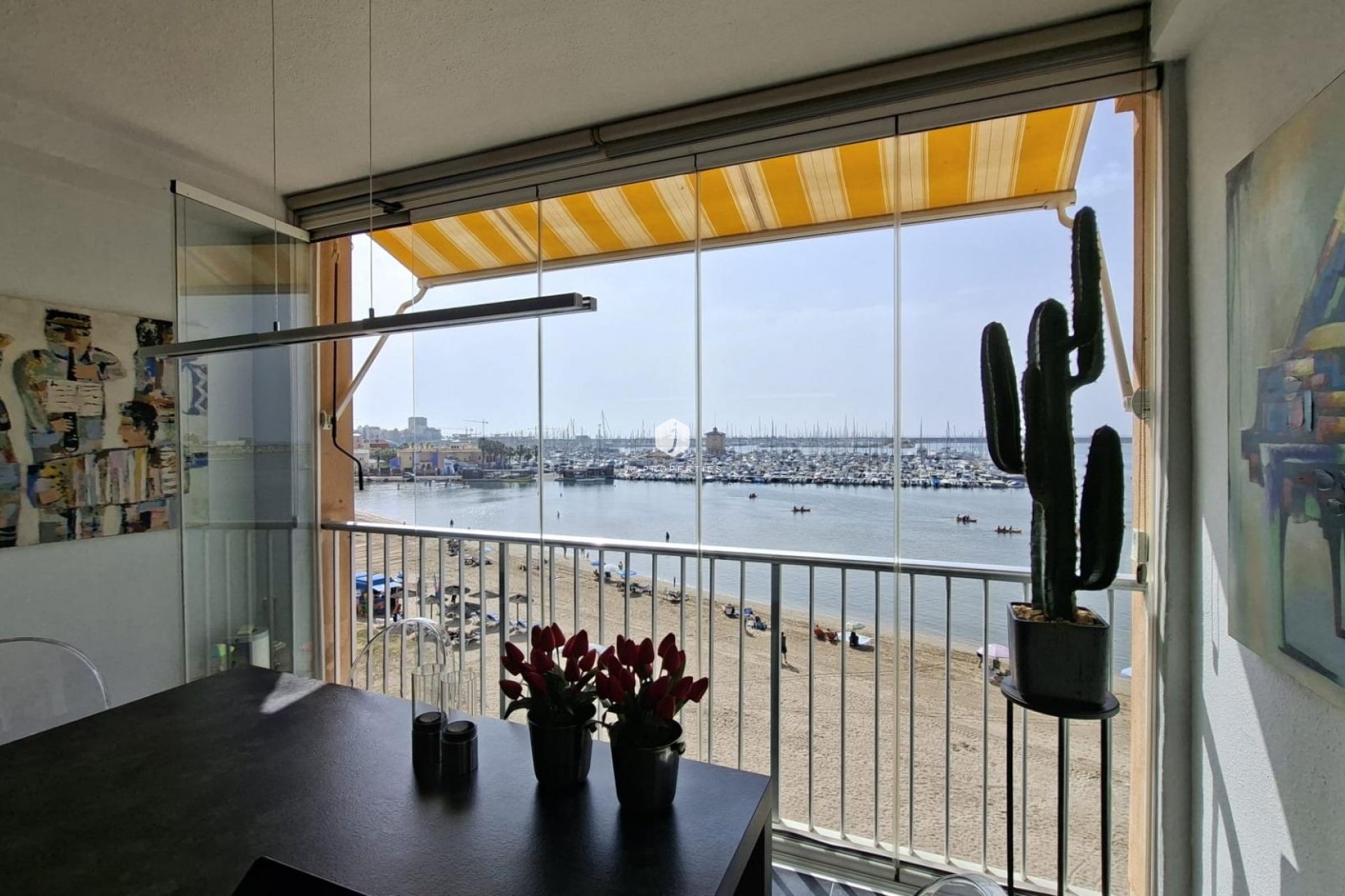 D'occasion - Appartement -
Torrevieja - Acequion