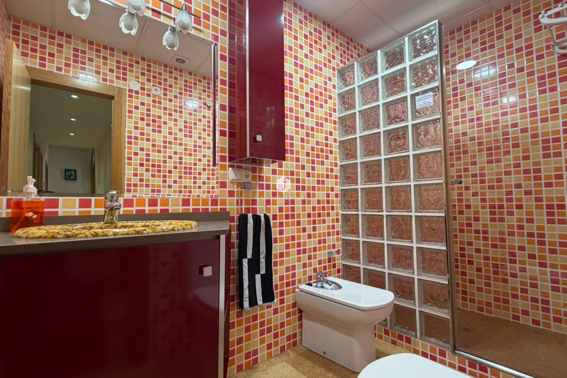 D'occasion - Appartement -
Torrevieja - Acequion