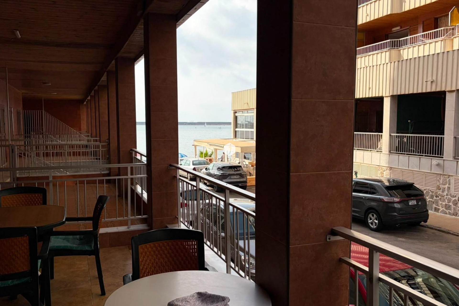 D'occasion - Appartement -
Torrevieja - Acequion