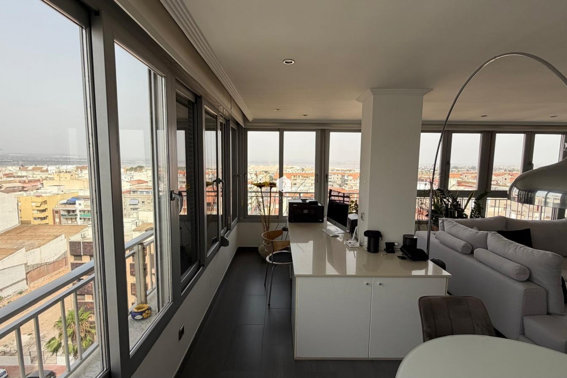 D'occasion - Appartement -
Torrevieja - Acequion