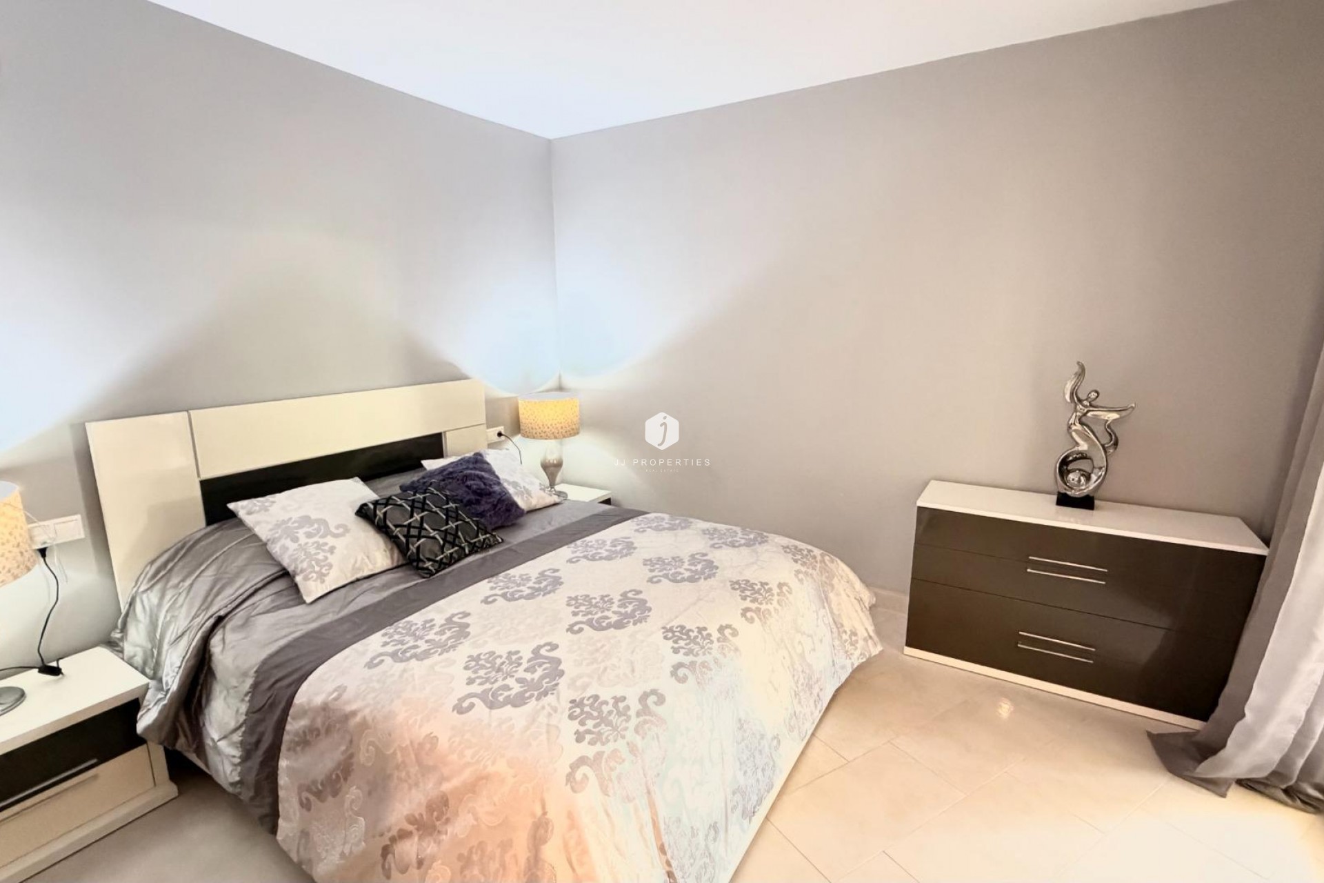 D'occasion - Appartement -
Torrevieja - Aldea Del Mar