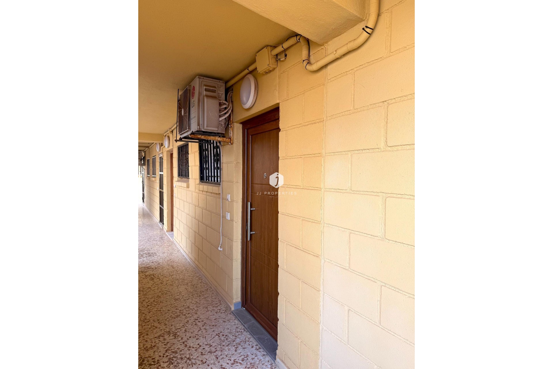 D'occasion - Appartement -
Torrevieja - Cabo cervera