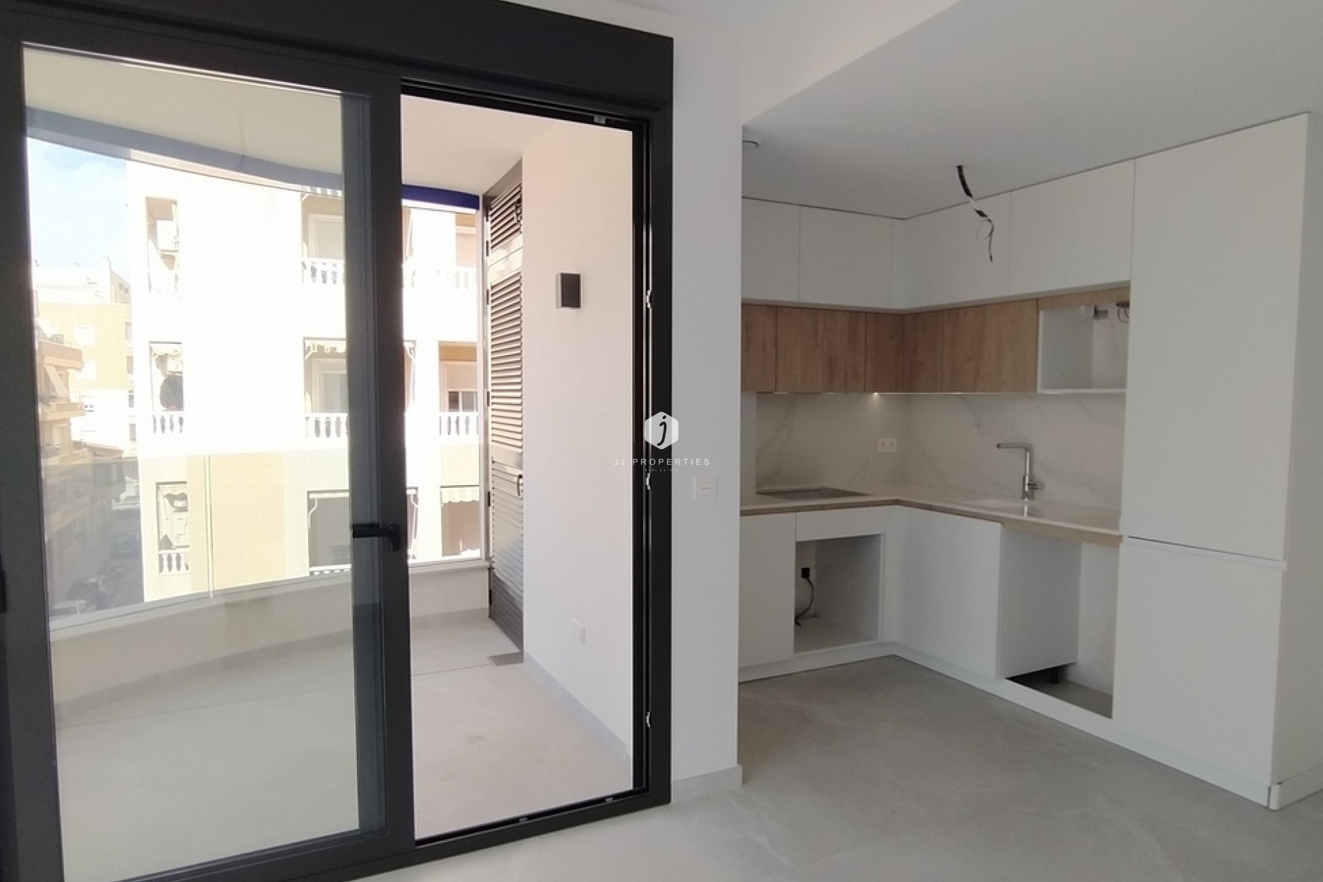D'occasion - Appartement -
Torrevieja - CENTRE PLAYA DEL CURA LAS PISCINAS