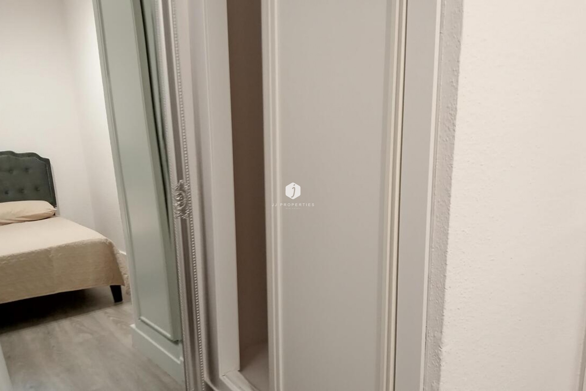 D'occasion - Appartement -
Torrevieja - CENTRE