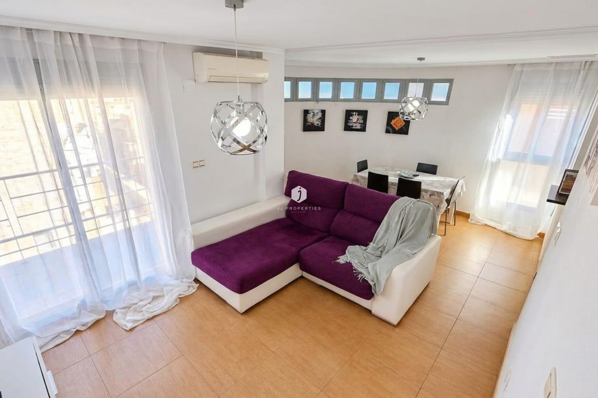 D'occasion - Appartement -
Torrevieja - Centro - Muelle Pesquero
