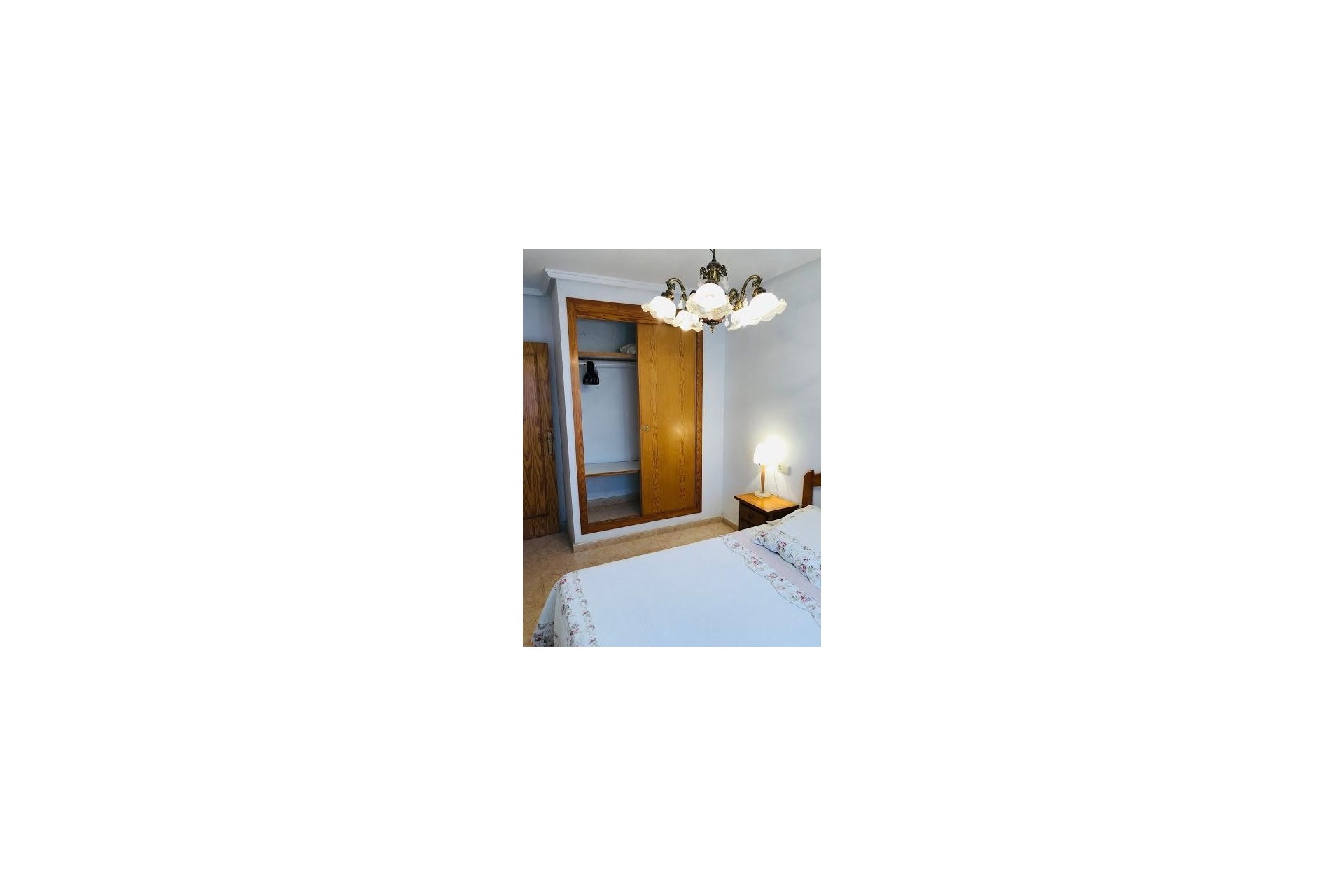 D'occasion - Appartement -
Torrevieja - Centro