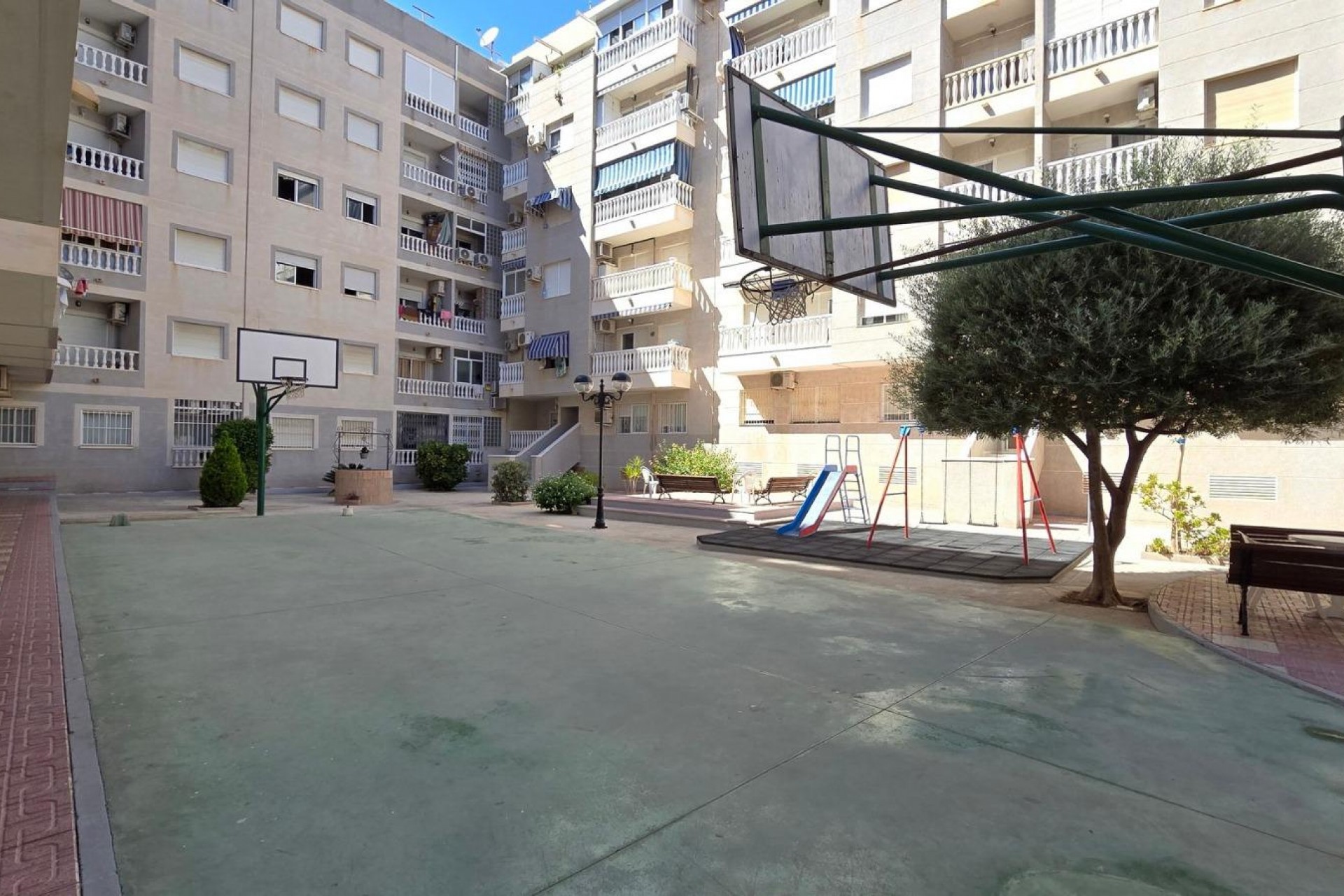 D'occasion - Appartement -
Torrevieja - Centro