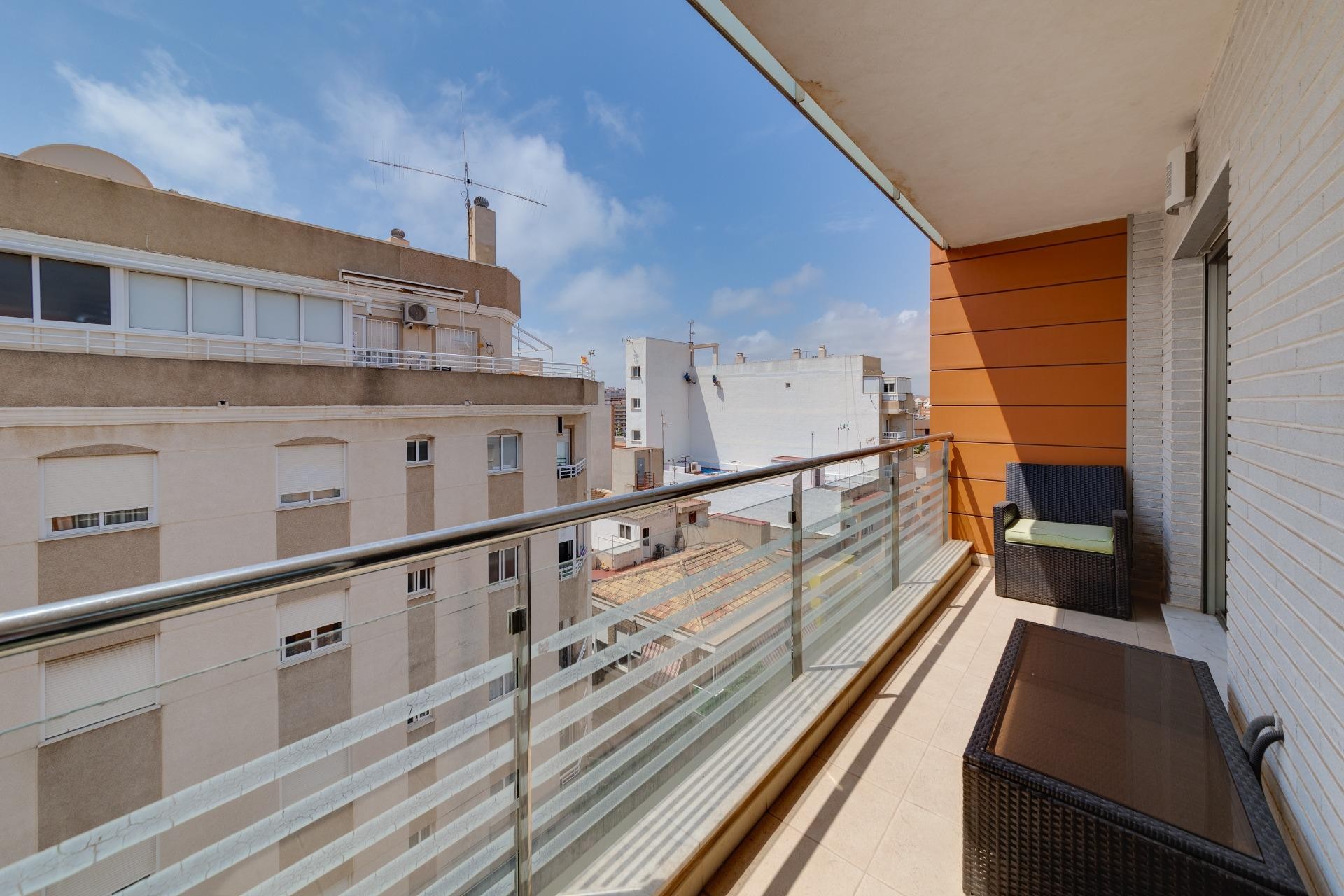 D'occasion - Appartement -
Torrevieja - Centro