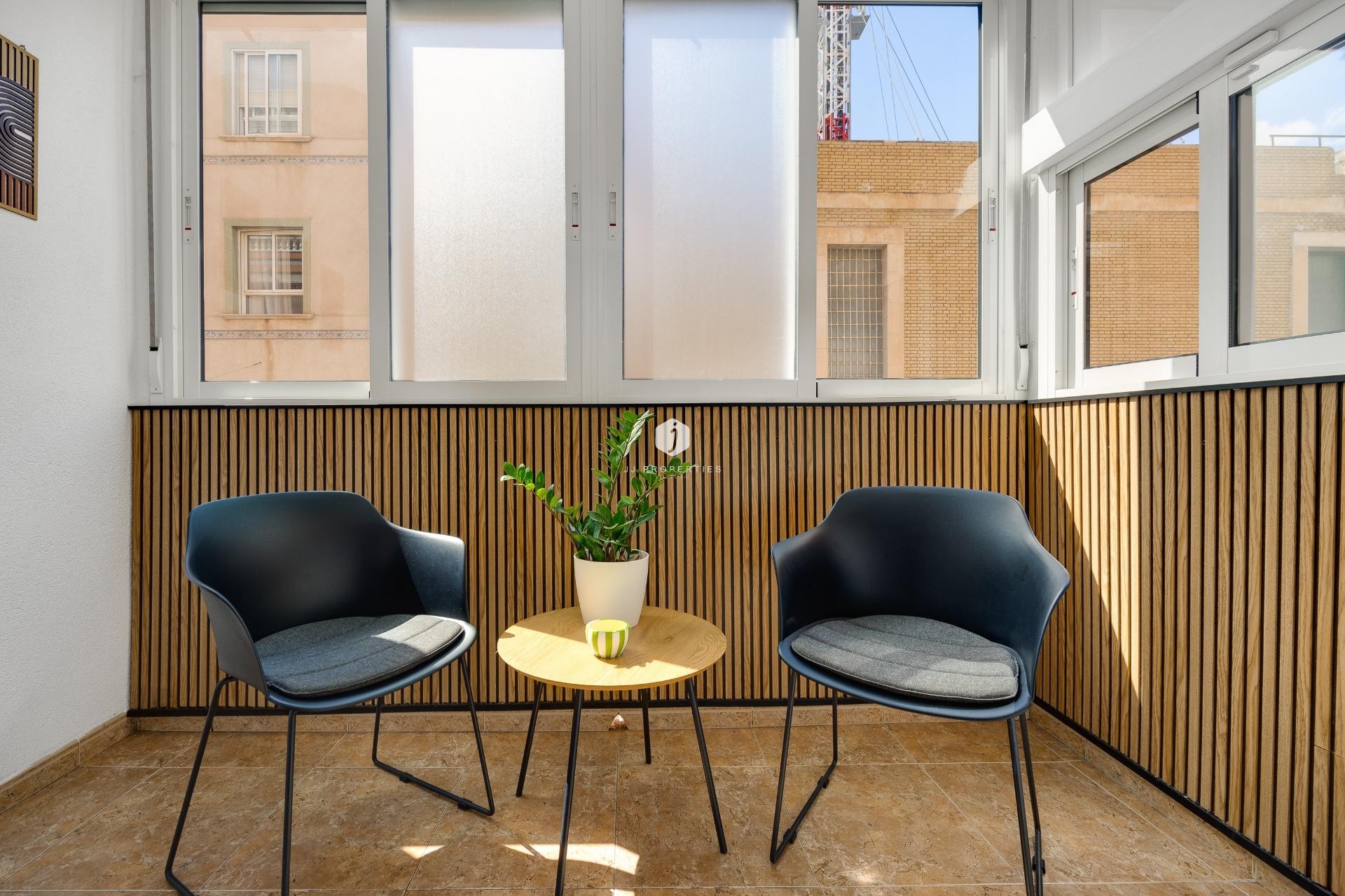 D'occasion - Appartement -
Torrevieja - Centro